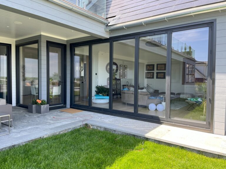 Fairfield #05211 Aluminum Curtain Wall, Aluminum windows and doors